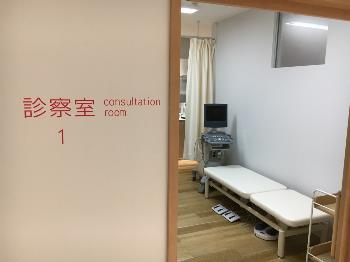 楽天市場】高田ベッド 有孔電動ワイドベッド TB-1022U 幅広 治療
